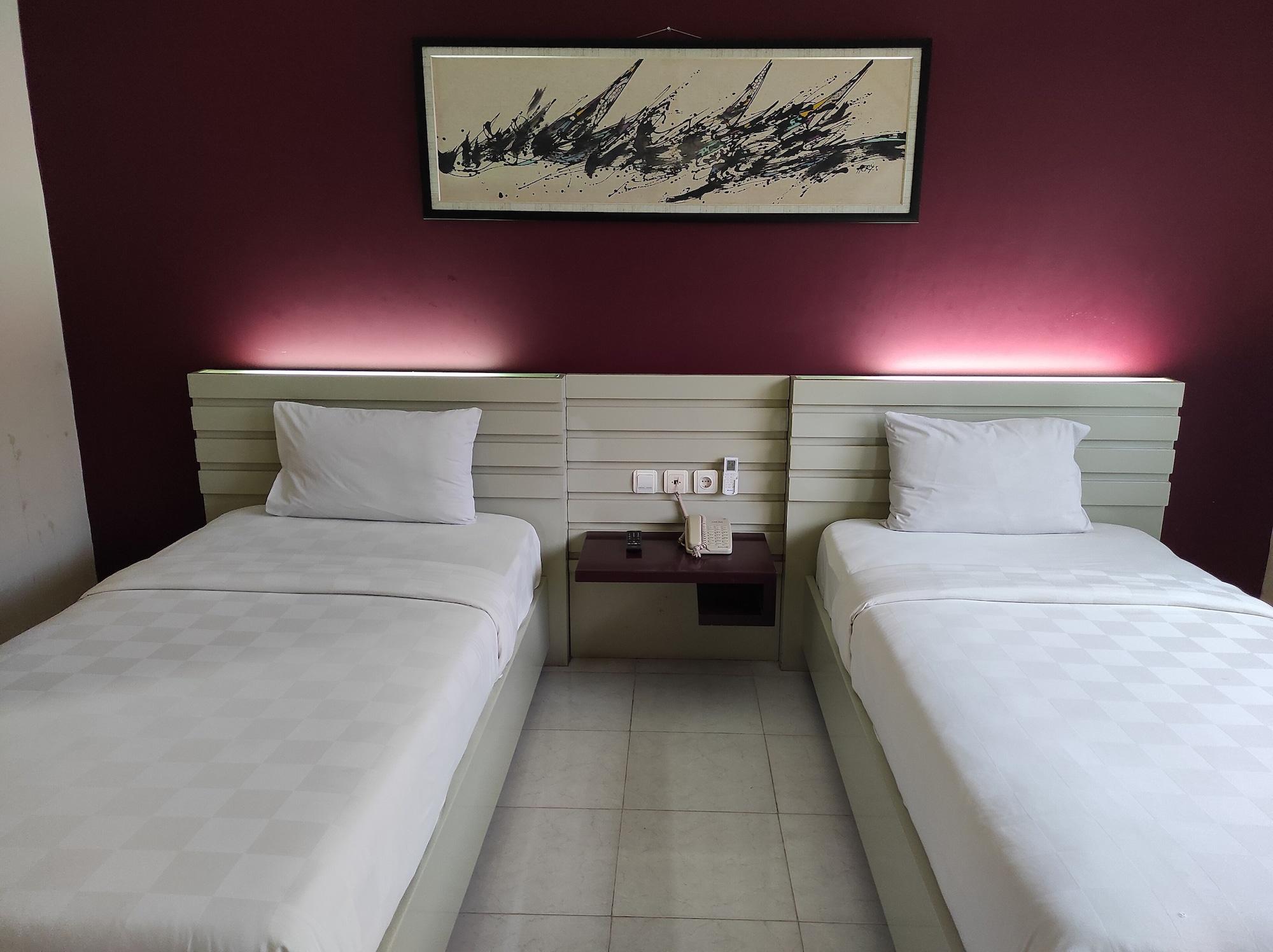 Hotel Orlen Yogyakarta Exterior photo
